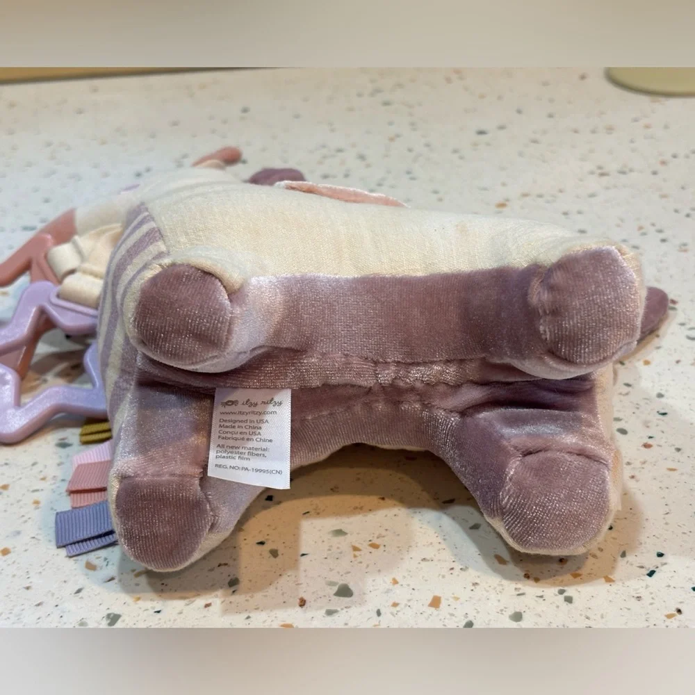 Itzy Ritzy Unicorn Baby‎ Toy Plush Crinkle Sensory Tags